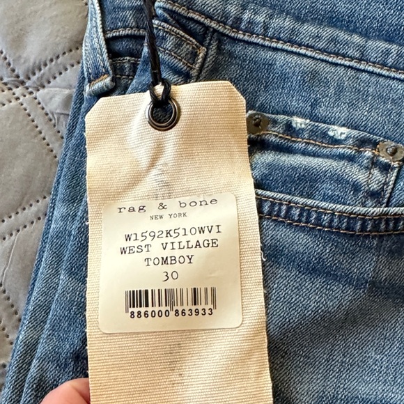 rag & bone JEAN Tomboy Jeans in Medium Blue Denim - Picture 7 of 7